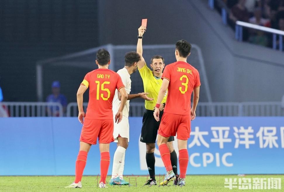 中国男足亚运队1:0卡塔尔队 挺进八强 中国男足亚运队1:0卡塔尔队 挺进八强